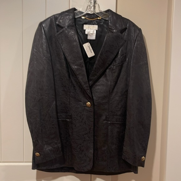 ESCADA NWT Rare Size 10/40 Paisley Embossed Lambskin Leather Two Piece Suit - Picture 1 of 17